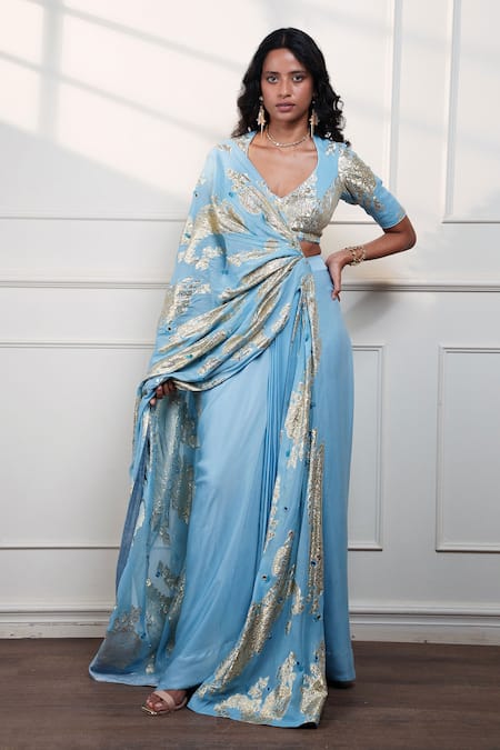Style Junkiie Icy Paisley Draped Saree 