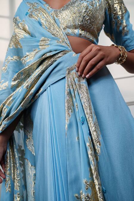 Buy_Style Junkiie_Blue Satin, Chiffon, Crepe, Georgette, Tissue Zari, Icy Paisley Draped Saree 