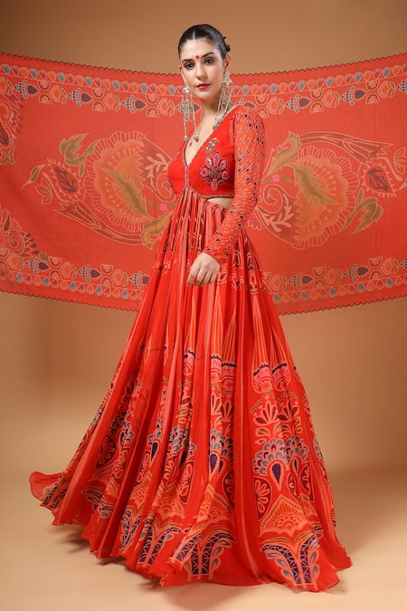 Gazab by Miku Kumar_Red Georgette, Organza Embroidery V-neck Sarmast Printed Anarkali With Dupatta _at_Aza_Fashions
