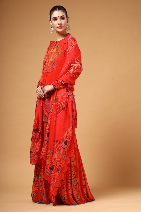Shop_Gazab by Miku Kumar_Red Georgette, Organza Embroidery Round Neck Fanaa Printed Kurta Sharara Set _Online_at_Aza_Fashions