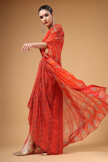Buy_Gazab by Miku Kumar_Red Georgette Embroidery Open Neck, Husna Printed Cape Skirt Set 