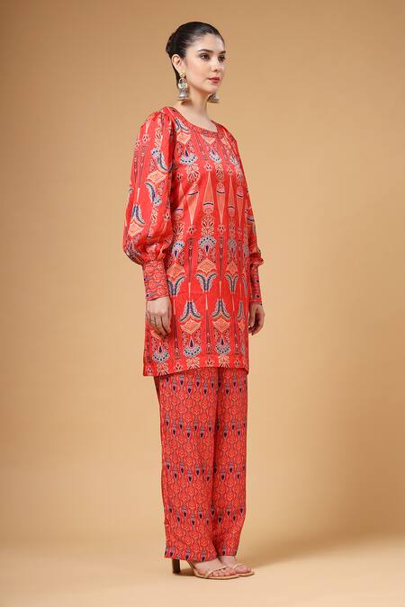 Buy_Gazab by Miku Kumar_Red Silk, Crepe Round Neck Ruhani Printed Kaftan With Palazzo 