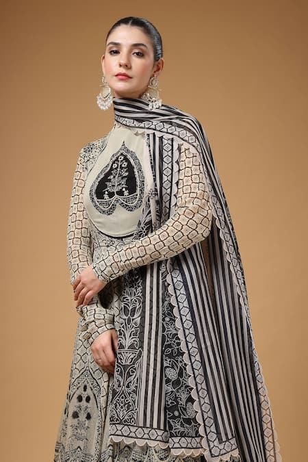 Shop_Gazab by Miku Kumar_Black Georgette, Organza Embroidery High Parizaad Printed Anarkali With Dupatta _Online_at_Aza_Fashions