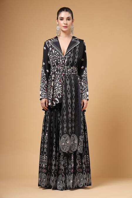 Buy_Gazab by Miku Kumar_Black Crepe, Silk V-neck Noorani Printed Jacket Sharara Set 