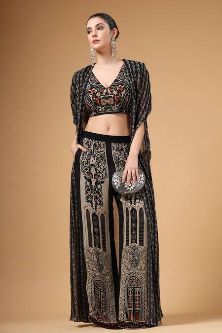 Buy_Gazab by Miku Kumar_Black Georgette Embroidery V-neck Arzoo Printed Cape Palazzo Set 