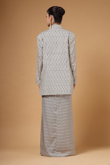 Gazab by Miku Kumar Nazaakat Printed Jacket With Skirt 