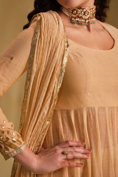 Buy Almaari By Pooja Patel Beige Silk, Chanderi Gota Patti, Tassels Square Arya Embroidered Anarkali Set Online at Aza Fashions Buy_Almaari By Pooja Patel_Beige Silk, Chanderi Gota Patti, Tassels Square Arya Embroidered Anarkali Set _Online_at_Aza_Fashions