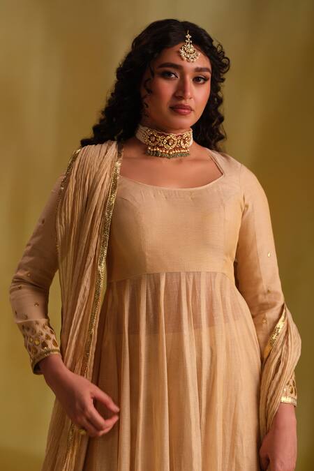 Shop Almaari By Pooja Patel Beige Silk, Chanderi Gota Patti, Tassels Square Arya Embroidered Anarkali Set Online at Aza Fashions Shop_Almaari By Pooja Patel_Beige Silk, Chanderi Gota Patti, Tassels Square Arya Embroidered Anarkali Set _Online_at_Aza_Fashions