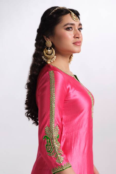 Almaari By Pooja Patel_Pink Silk Embroidery, Gota Patti, Tassels Split Rangsaaz Kurta Sharara Set _Online_at_Aza_Fashions