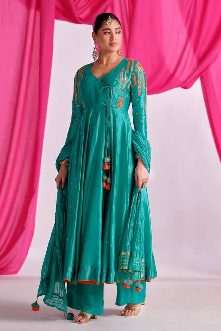 Almaari By Pooja Patel Green Silk, Shantoon Embroidery, Gota Patti, Tassels Rangtarang Anarkali Set Online at Aza Fashions Almaari By Pooja Patel_Green Silk, Shantoon Embroidery, Gota Patti, Tassels Rangtarang Anarkali Set _Online_at_Aza_Fashions