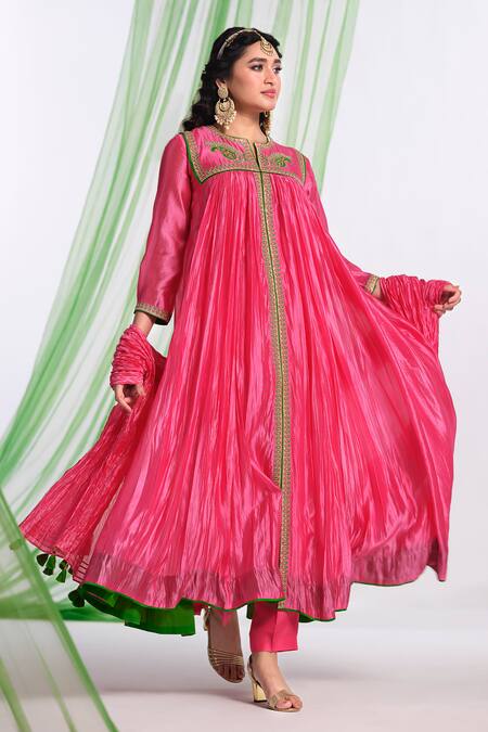 Buy_Almaari By Pooja Patel_Pink Silk Embroidery, Gota Patti Split V-neck Rangsetu Anarkali Set _Online_at_Aza_Fashions