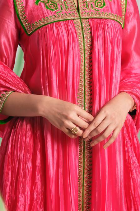 Buy_Almaari By Pooja Patel_Pink Silk Embroidery, Gota Patti Split V-neck Rangsetu Anarkali Set 