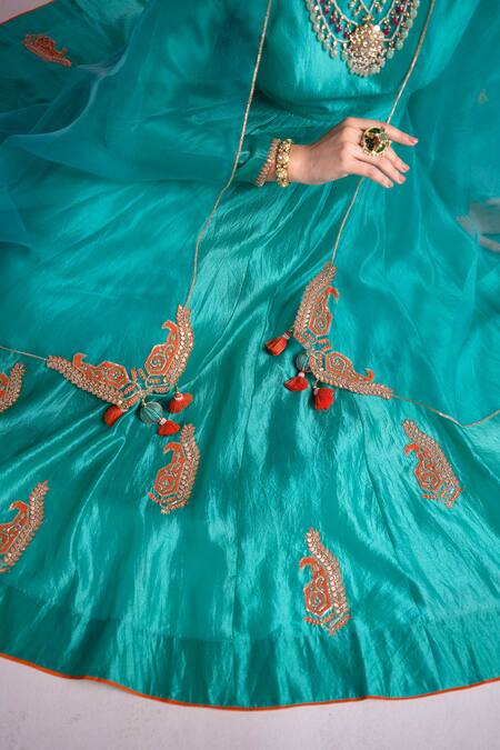 Almaari By Pooja Patel_Green Silk, Organza Gota Patti, Embroidery, Tassels Round Rangraag Anarkali Set _at_Aza_Fashions
