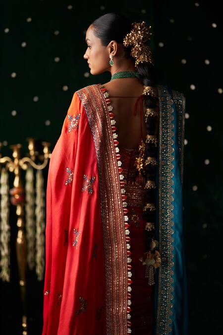 Buy_Almaari By Pooja Patel_Red Silk Embroidery, Mirrors, Gota Patti Sweetheart Nagara Saree With Blouse _Online_at_Aza_Fashions
