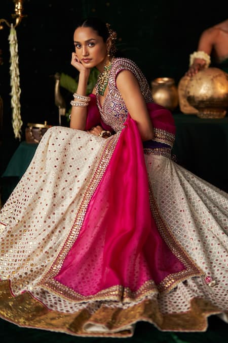 Buy_Almaari By Pooja Patel_Off White Chanderi, Jacquard, Silk, Organza Gota Patti, Veena Woven Lehenga Set _Online_at_Aza_Fashions