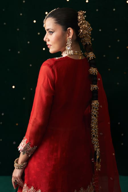 Almaari By Pooja Patel_Red Organza Gota Patti, Embroidery, Pearls, Mirrors, Tanpura Kurta Sharara Set _Online_at_Aza_Fashions
