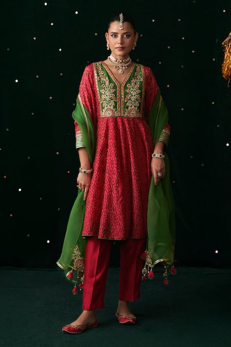 Almaari By Pooja Patel Pakhawaj Printed Kurta Set 