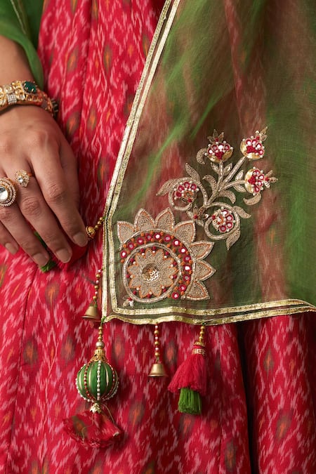 Almaari By Pooja Patel_Red Silk, Shantoon, Organza Embroidery, Mirrors, Gota Pakhawaj Printed Kurta Set _at_Aza_Fashions