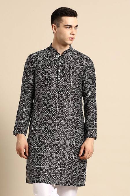 Sayisha_Black Silk Geometric Printed Kurta _Online_at_Aza_Fashions
