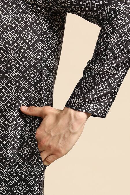 Shop_Sayisha_Black Silk Geometric Printed Kurta _Online_at_Aza_Fashions