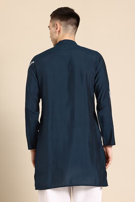 Sayisha Embroidered Kurta 