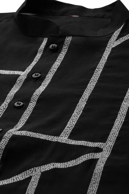 Sayisha_Navy Crepe, Silk Embroidery, Metallic Thread Abstract Kurta _at_Aza_Fashions