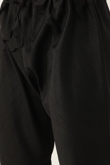 Sayisha Plain Churidar 