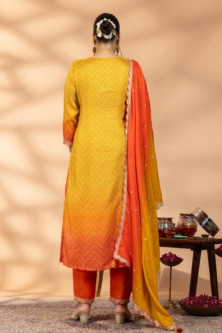 Mamicha Ombre Chevron Kurta Set  