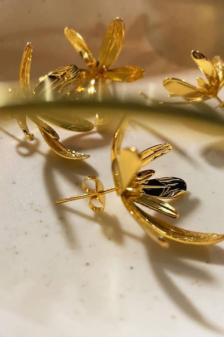 Buy_KEFI-CO_Gold Plated Fiore Stud Earrings _Online_at_Aza_Fashions