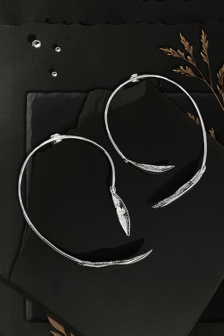 KEFI-CO Spring Dangler Earrings 