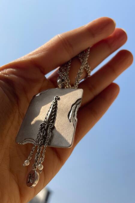 KEFI-CO_Silver Plated Kefi Leaf Motif Pendent _Online_at_Aza_Fashions