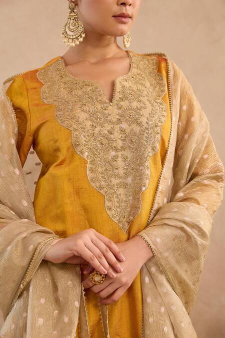 Nero India_Yellow Silk Embroidery, Zari Split V-neck Dori Yoke Kurta And Narrow Pant Set _Online_at_Aza_Fashions