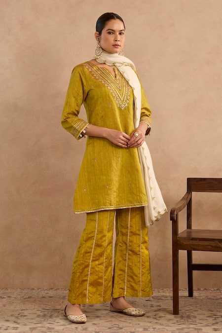 Nero India Scallop Chanderi Stripe Dupatta 