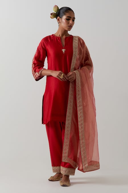 Vinusto Red Chanderi, Cotton, Tissue Embroidery, Lace, Zari Kurta, Salwar And Dupatta Set 