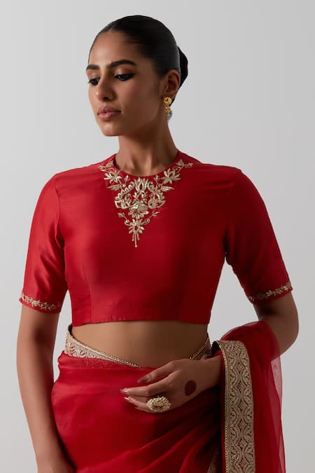 Vinusto_Red Chanderi Embroidery, Lace Round Neck Katan Organza Saree And Blouse _at_Aza_Fashions