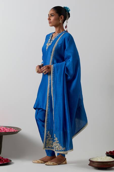 Vinusto_Cobalt Chanderi Silk Embroidery, Sequins, Metallic Thread Kurta And Dhoti Pant Set _Online_at_Aza_Fashions