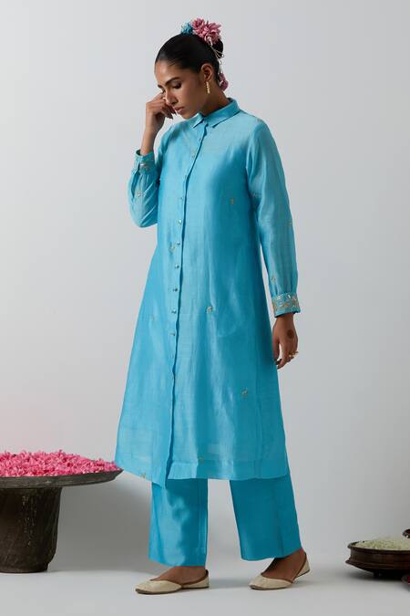 Vinusto_Sky Blue Chanderi , Embroidery, Zari Collared Kurta And Pant Set _Online_at_Aza_Fashions
