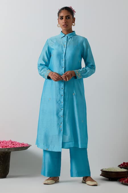 Vinusto Chanderi Zari Embroidered Kurta & Pant Set 