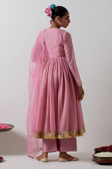Vinusto Chanderi Embroidered Anarkali Set 
