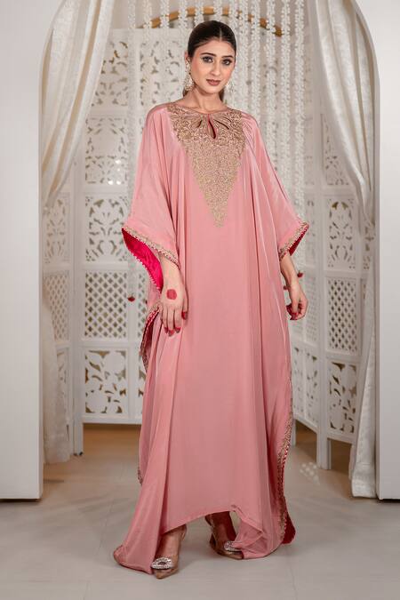 Buy_Daljit Sudan_Pink Crepe Embroidery Keyhole Neck Aari And Tilla Kaftan 