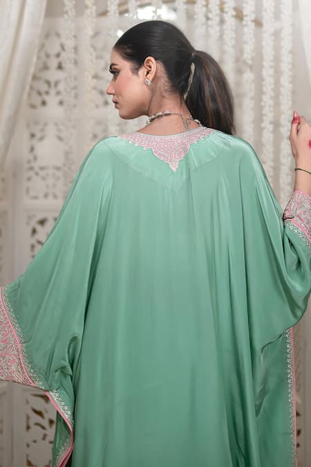 Daljit Sudan_Green Crepe Embroidery V-neck Aari Thread Kaftan And Pant Set _Online_at_Aza_Fashions
