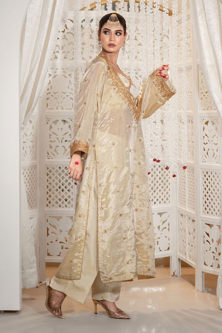 Daljit Sudan_Off White Satin, Tissue Embroidery, Stones V-neck, Tilla And Cutdana Kurta Set _at_Aza_Fashions