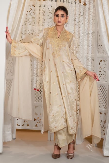 Daljit Sudan Satin Tissue Tilla Embroidered Kurta Set