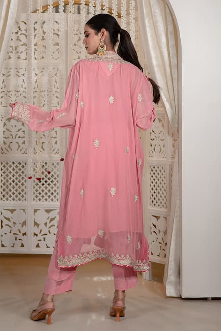Daljit Sudan Kashmiri Aari Embroidered Jacket Kurta Set