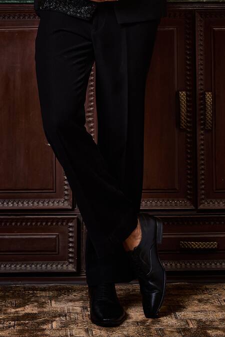 Buy_Histori_Black Beads, Crystals, Embroidery Bandhgala With Pant _Online_at_Aza_Fashions