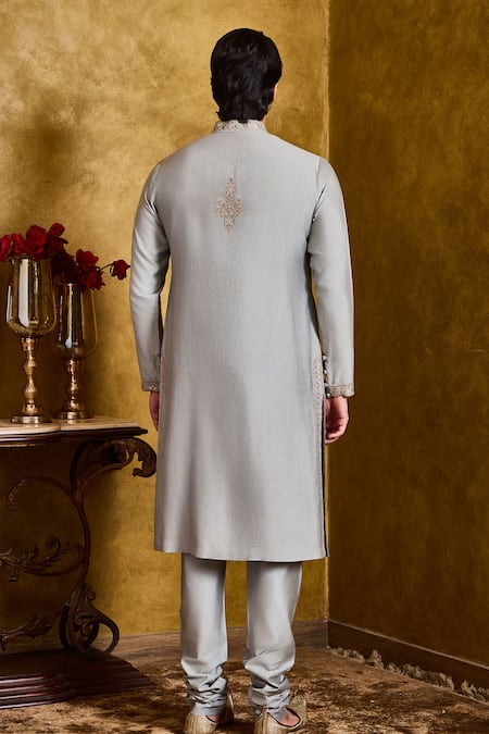 Histori Kasab Embroidered Kurta & Churidar Set 