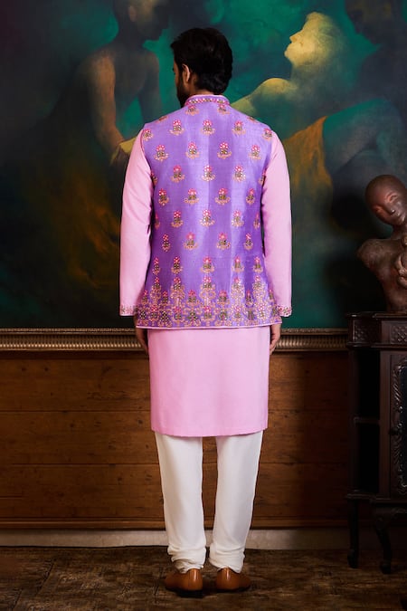 Histori Resham & Patra Embroidered Bundi Kurta Set 