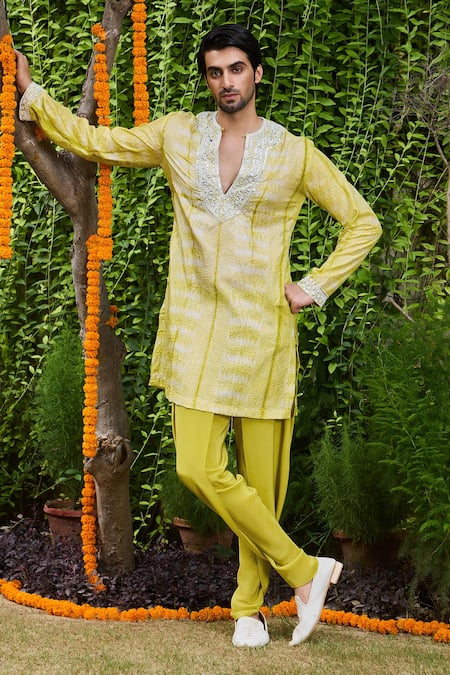 Histori Shibori Tie-Dyed Embroidered Kurta Set 