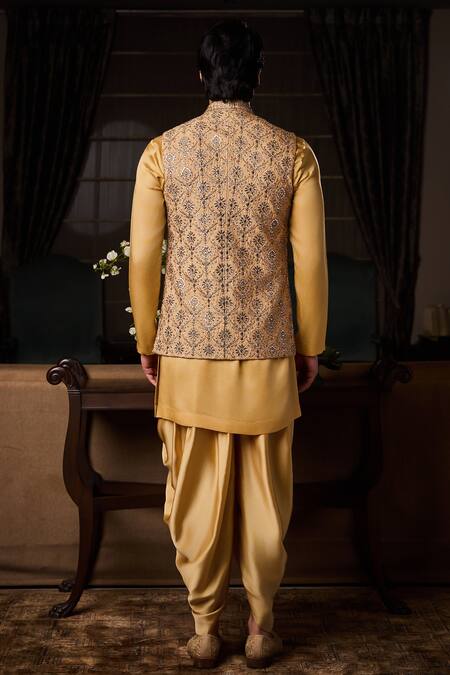Histori Embroidered Bundi Kurta Set 