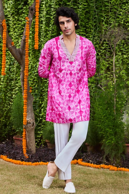 Histori Shibori Tie-Dyed Embroidered Short Kurta & Pant Set 